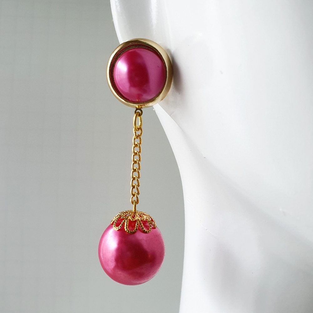 80's Pink Faux Pearls Ball Dangle Earings
